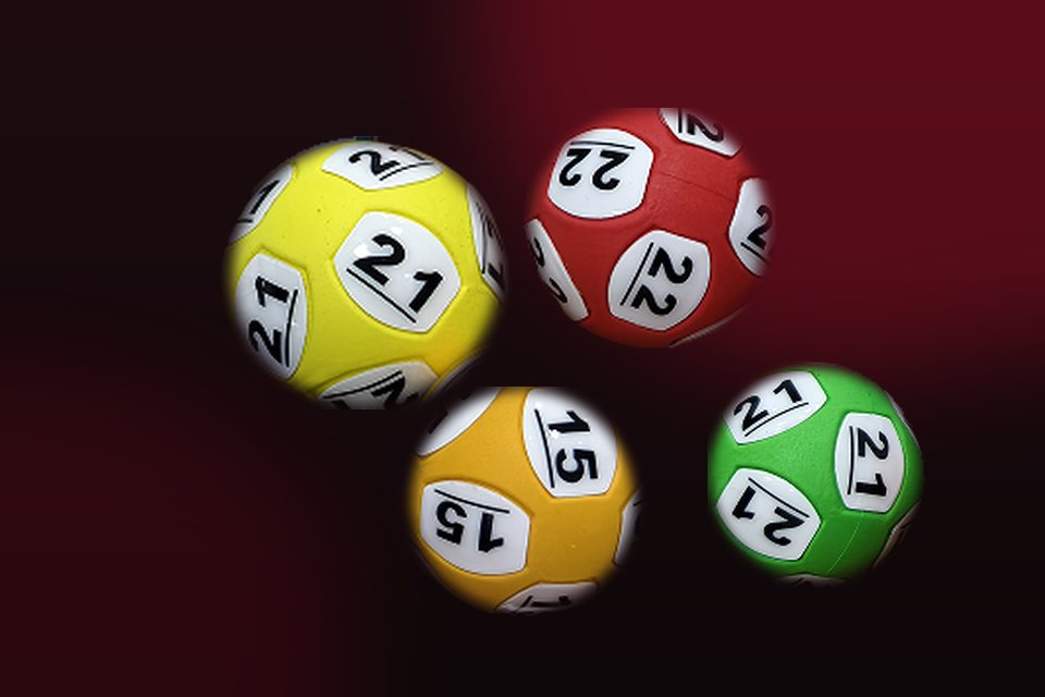 Numbered lottery balls
